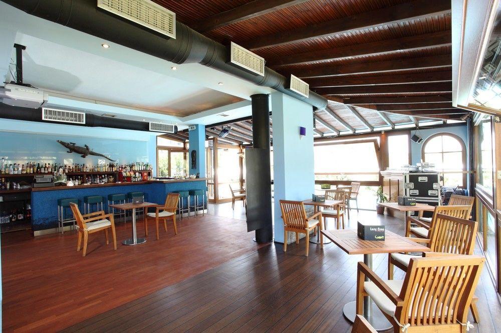 Hanioti Hotel Buitenkant foto
